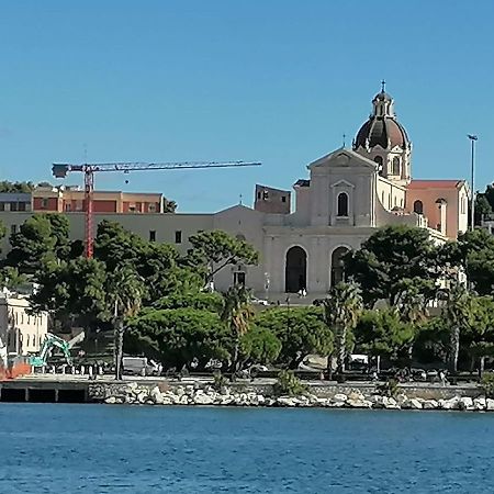 Luxury Rooms Paoli 19 Cagliari Exterior foto