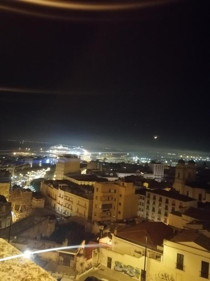 Luxury Rooms Paoli 19 Cagliari Exterior foto