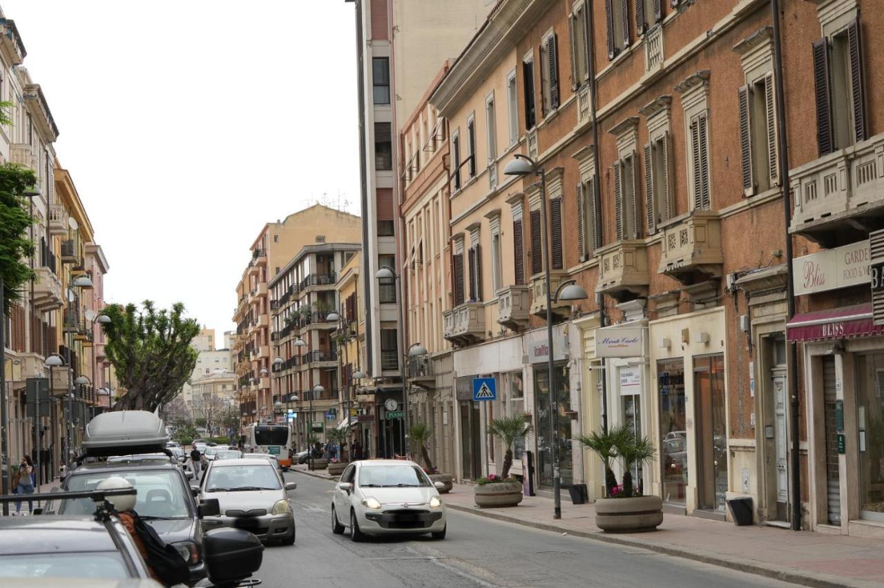 Luxury Rooms Paoli 19 Cagliari Exterior foto