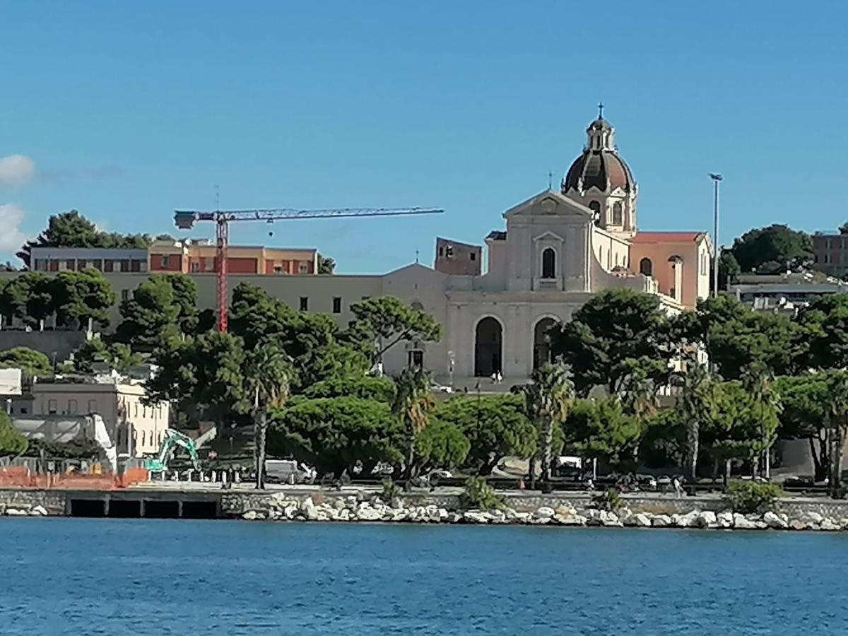 Luxury Rooms Paoli 19 Cagliari Exterior foto
